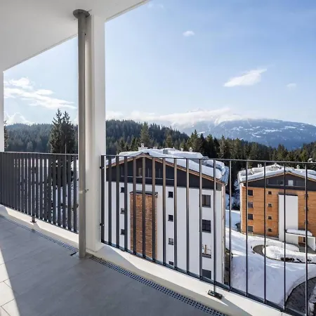 Elegant Near Slopes Apartment *